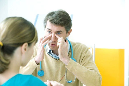 Tìm hiểu về bệnh ung thư vòm mũi họng 